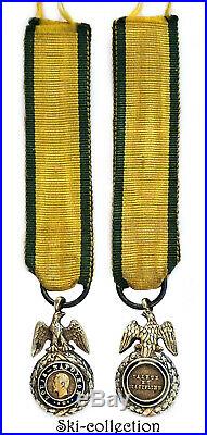 Médaille Militaire Napoléon III°. Miniature. Argent. Ruban d'origine RARE