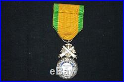 Medaille Militaire Trophee Monobloc-dite De Versailles-signee Barre