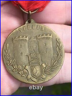 Médaille Militaire Verdun Modèle Augier 21 Février 1916 Étui dOrigine WW1