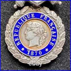 Médaille Militaire aux Canons Argent