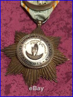 Medaille Officier Ordre Royal De L'etoile D'anjouan Comores Argent