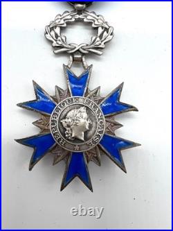 Médaille Ordre National du Mérite France émail bleu ruban original 10cm 1963