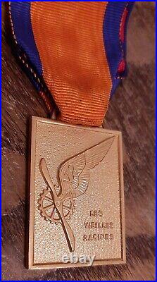 Médaille Pilote Air Aviation LES VIEILLES RACINES bronze ORIGINAL attribuée