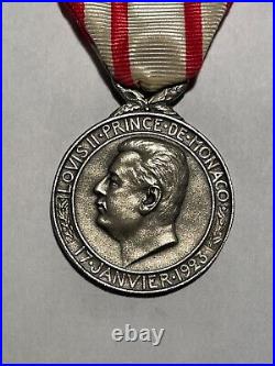 Médaille Principauté de Monaco Honneur et Travail Louis II 1923 (158-48/P31/N1)