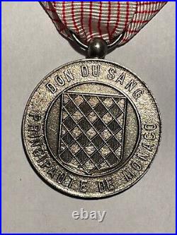 Médaille Principauté de Monaco Mérite National du Don du Sang (158-48/P31)