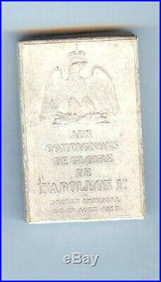 Médaille SAINT HELENE boîte originale et médaille NAPOLEON III