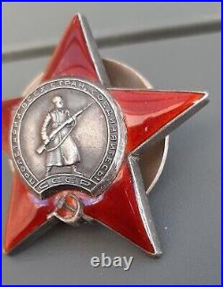 Médaille URSS 1941-1945 Ordre Etoile Rouge ORIGINAL Idéal Escadrille Normandie