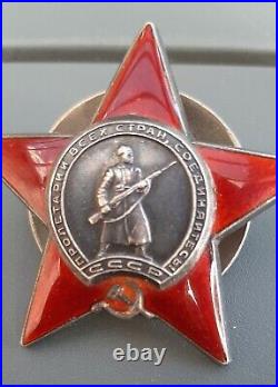 Médaille URSS 1941-1945 Ordre Etoile Rouge ORIGINAL Idéal Escadrille Normandie