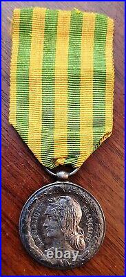 Médaille argent 1883 Expédition TONKIN CHINE ANNAM Marine ORIGINAL Dupuis MEDAL