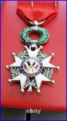 Médaille argent Chevalier Légion d'Honneur V° 5° République Bacqueville +Boite