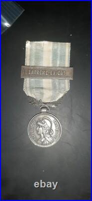 Médaille coloniale argent agrafe Demi Taille Extrême Orient Indo Indochine