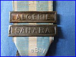 Médaille coloniale épaules hautes