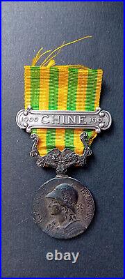 Médaille commémo. De l'Expédition de Chine 1900-1901. Barrette. Ruban ancien