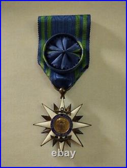 Médaille croix d'officier de l'ordre du mérite maritime