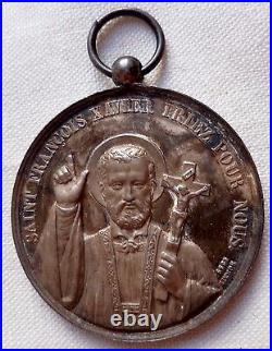 Médaille d' Honneur argent attribuée 1861 OEUVRES DE SAINT FRANCOIS XAVIER PARIS