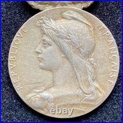 Médaille d'Honneur du Ministère des Colonies 4éme Classe ARGENT France