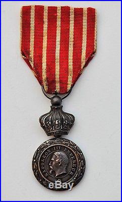 Médaille d'Italie, 1859, 1er type à couronne, rare variante Campagnes