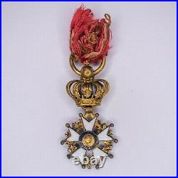 Médaille d'officier de la légion d'honneur d'époque Présidence? Avec un fragment