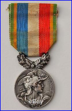 Médaille d'une Amicale d'Officiers de Reserve, attribuée