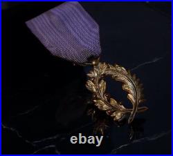 Médaille de Chevalier de l'Ordre des Palmes Académiques France Medals Coffret