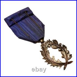 Médaille de Chevalier de l'Ordre des Palmes Académiques France Medals Coffret