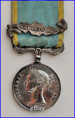 Médaille de Crimée, 1/2 taille, fabrication francaise, bar Sebastopol