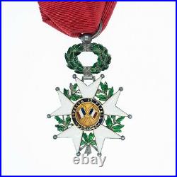 Médaille de chevalier de la légion d'honneur. 3eme république. Ruban. Bon état