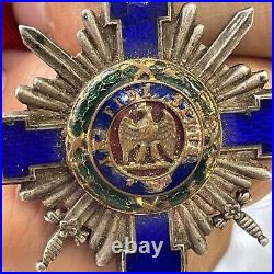 Médaille de l'Ordre de L'étoile avec épées WW1 militaria militaire Roumanie