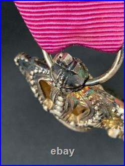 Médaille de l'Ordre de Léopold avec glaives Belgique