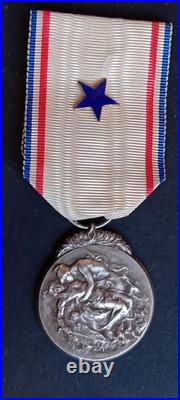 Médaille de la Reconnaissance française. 1er modèle. Classe argent