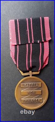 Médaille de la Résistance, du modèle dit hors Métropole Médaille de la Résistance, du modèle dit hors Métropole