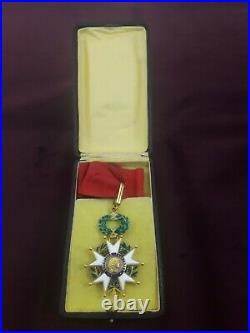 Médaille décoration Croix de Commandeur Légion d'Honneur poilu succession