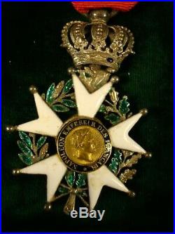 Médaille décoration ordre de la légion d'honneur Napoléon XIX ème
