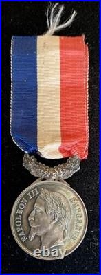 Médaille du Courage et Dévouement Ministère de l'Intérieur Napoléon III ARGENT