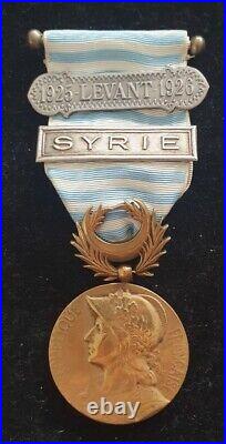 Médaille du LEVANT 1925 1926 Syrie Cilicie deux agrafes gros module