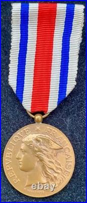 Médaille du Service Santé des Armées Ministère de la Défense Nationale 1955