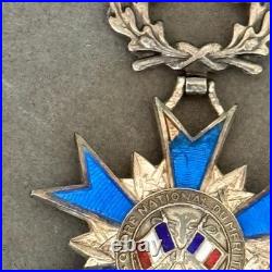 Médaille du mérite national avec son ruban MX178