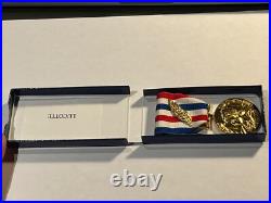 Médaille du travail 2003 avec sa boite Monnaie de Paris (130-16/A2)