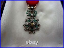 Médaille miniature Officier de la légion d'honneur en or pavé de diamants