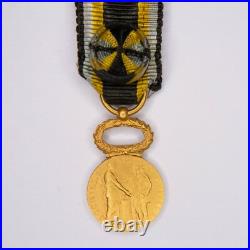 Médaille miniature d'officier de l'ordre des sociétés de secours mutuels en or
