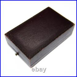 Médaille miniature de l'ordre de Saint Grégoire Le Grand en or et émail. Bon ét