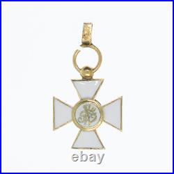 Médaille miniature de l'ordre de l'aigle rouge en or et émail. Avec son anneau e