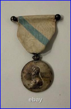 Médailles Et Décorations Civiles Et Militaires. Espagne Et France. C 1890-1921