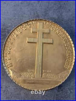 Médaillon Commemorative General De Gaulle En Bronze Doré A L'or