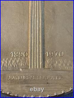 Médaillon Commemorative General De Gaulle En Bronze Doré A L'or