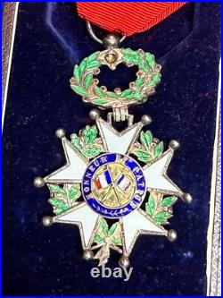 Militaria Medaille Legion D Honneur Avec Sa Boite Modele Bijoutier