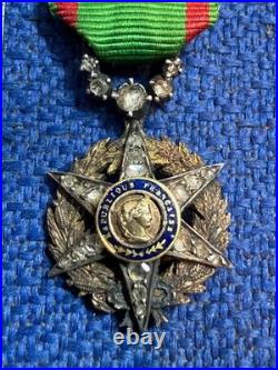 Militaria Medaille Merite Agricole 1883 Or Et Diamants