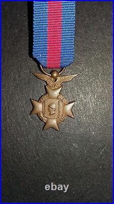 Miniature Croix des Services Militaires Volontaires. Air. Bronze. Modèle privé