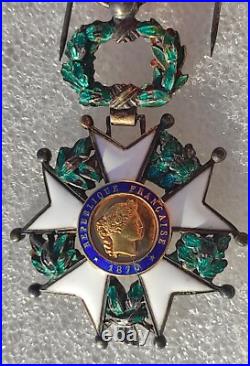 Modèle luxe OFFICIER ORDRE LEGION D' HONNEUR IIIeme République medaille