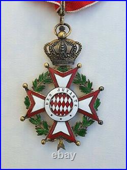 Monaco Ordre de St Charles, commandeur en vermeil, petit éclat à ne branche